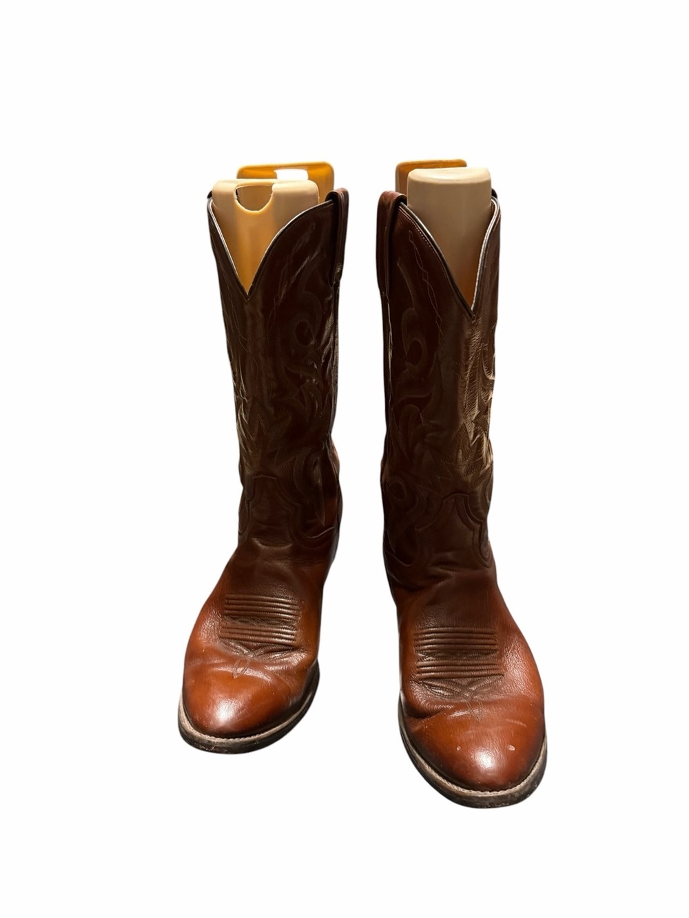 Dan Post Men's Chestnut Brown Western Cowboy Boots, pre-owned, gently used.